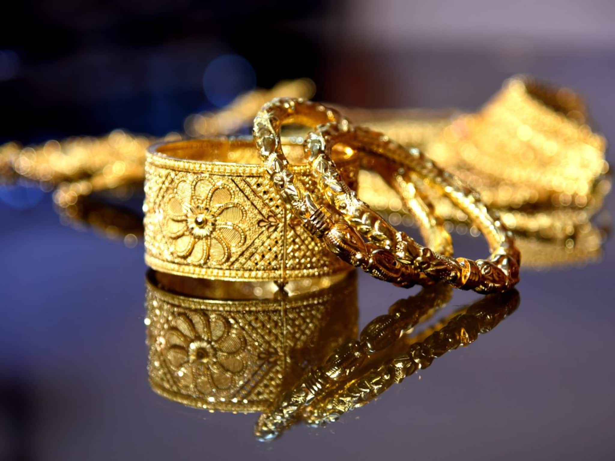 সোনা, টাকা হোক বা যেকোনও জিনিস হারিয়ে গেলে করুন এই কাজ! ফিরে পাবেন সহজেই সোনা, টাকা হোক বা যেকোনও জিনিস হারিয়ে গেলে করুন এই কাজ! ফিরে পাবেন সহজেই