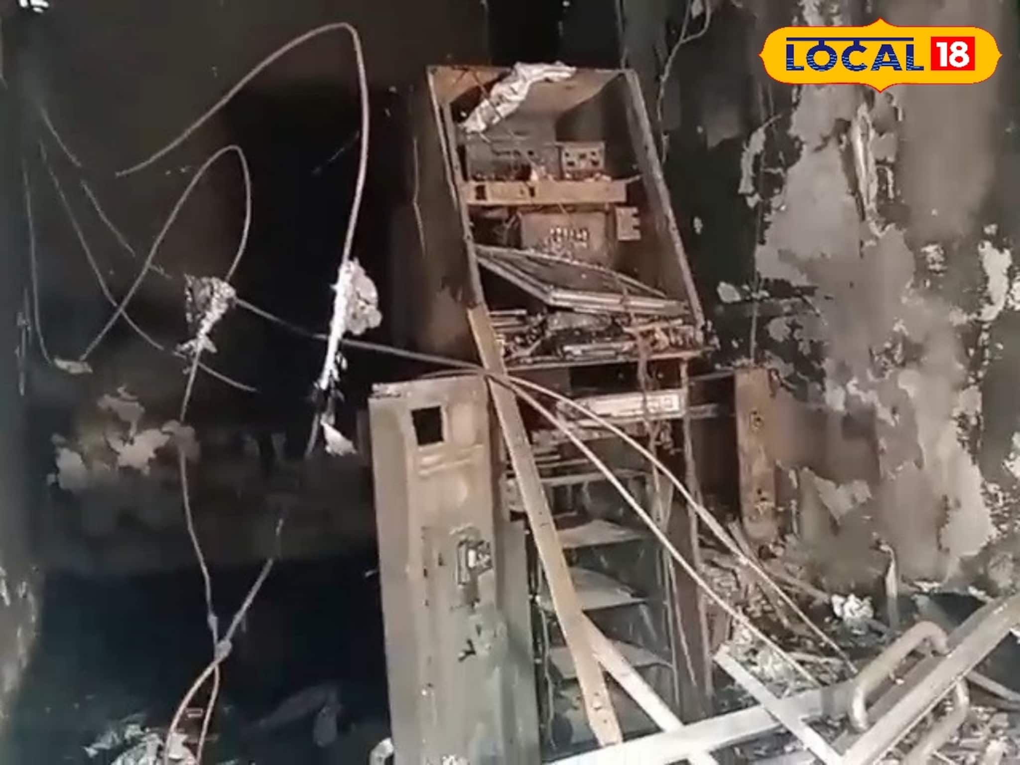 Howrah News: রাতের অন্ধকারে পুড়ে খাক এটিএম, টাকা লুট করে আগুন ধরিয়ে দিল দুষ্কৃতীরা! হাওড়ায় ভয়াবহ ছবি