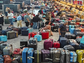 বাবার অস্থি হাতে আটকে মেয়ে, কিংবা মেয়ের জন্য বাবা খোঁজেন স্যানিটারি প্যাড! কেন দেশ জুড়ে বিমান বিপর্যয়? তদন্তের নির্দেশ কেন্দ্রের বাবার অস্থি হাতে আটকে মেয়ে, কিংবা মেয়ের জন্য বাবা খোঁজেন স্যানিটারি প্যাড! কেন দেশ জুড়ে বিমান বিপর্যয়? তদন্তের নির্দেশ কেন্দ্রের