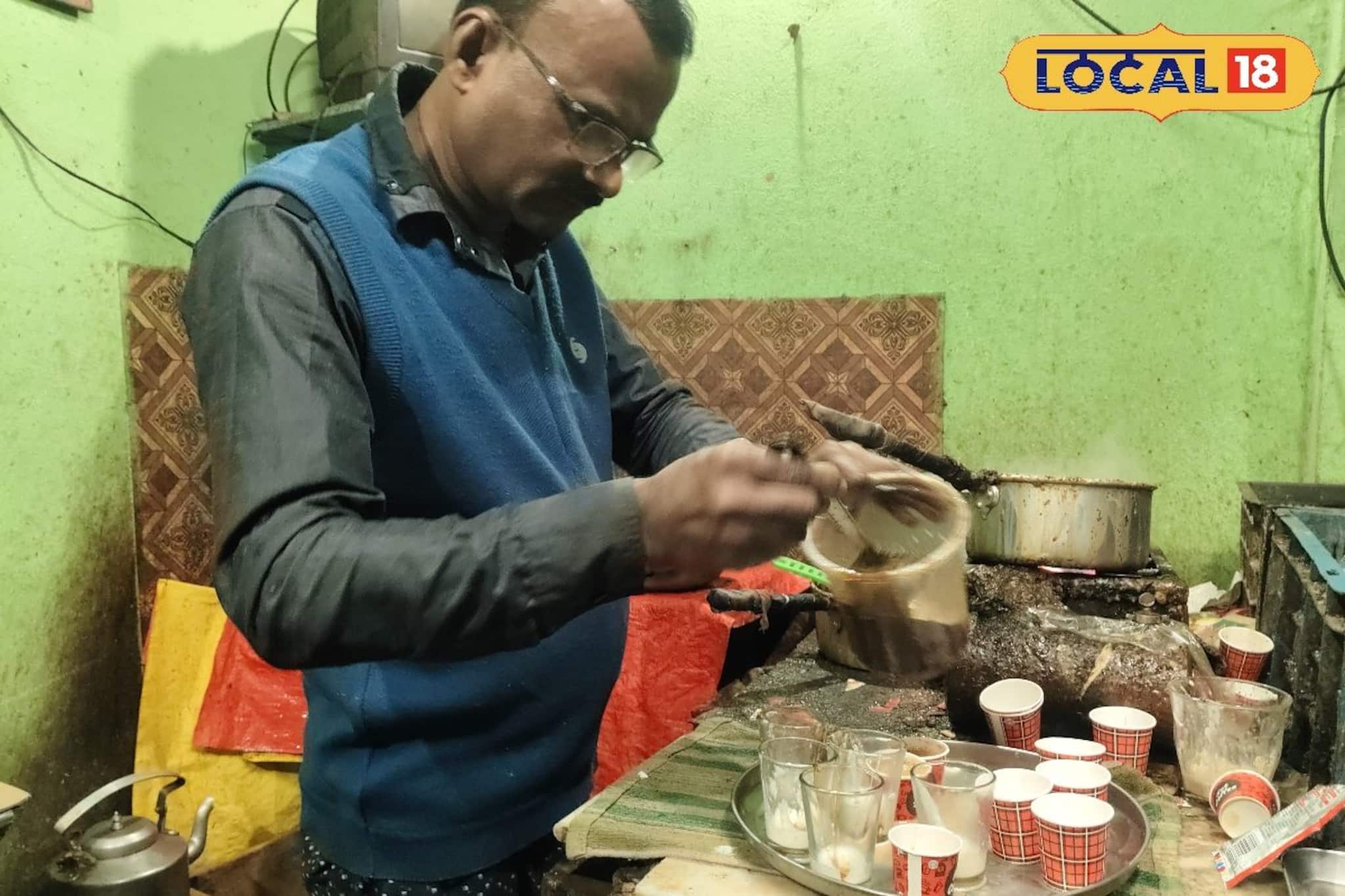 পাঁচ টাকায় মন ভরাচ্ছে এই চায়ের ঠেক, বিশেষ স্বাদে ক্রেতাদের মুখে একগাল হাসি! পাঁচ টাকায় মন ভরাচ্ছে এই চায়ের ঠেক, বিশেষ স্বাদে ক্রেতাদের মুখে একগাল হাসি!