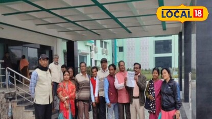 ঝাড়গ্রাম বইমেলার দিন পরিবর্তনের দাবিতে স্মারকলিপি প্রদান ঝাড়গ্রাম বইমেলার দিন পরিবর্তনের দাবিতে স্মারকলিপি প্রদান