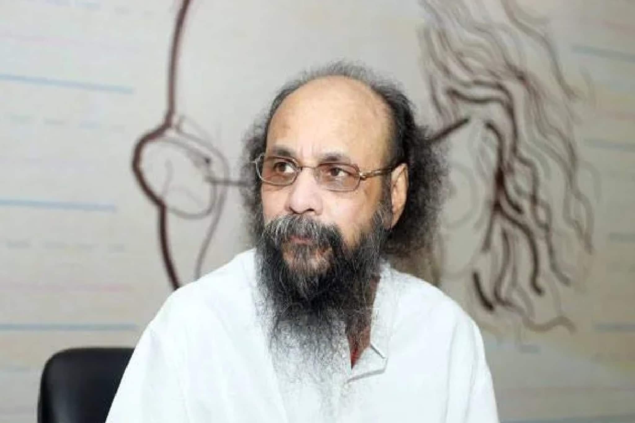 খসড়া তালিকায় নাম আছে, তবুও অসুস্থ কবি জয় গোস্বামীকে হিয়ারিং-এর জন্য ডাক! খসড়া তালিকায় নাম আছে, তবুও অসুস্থ কবি জয় গোস্বামীকে হিয়ারিং-এর জন্য ডাক!