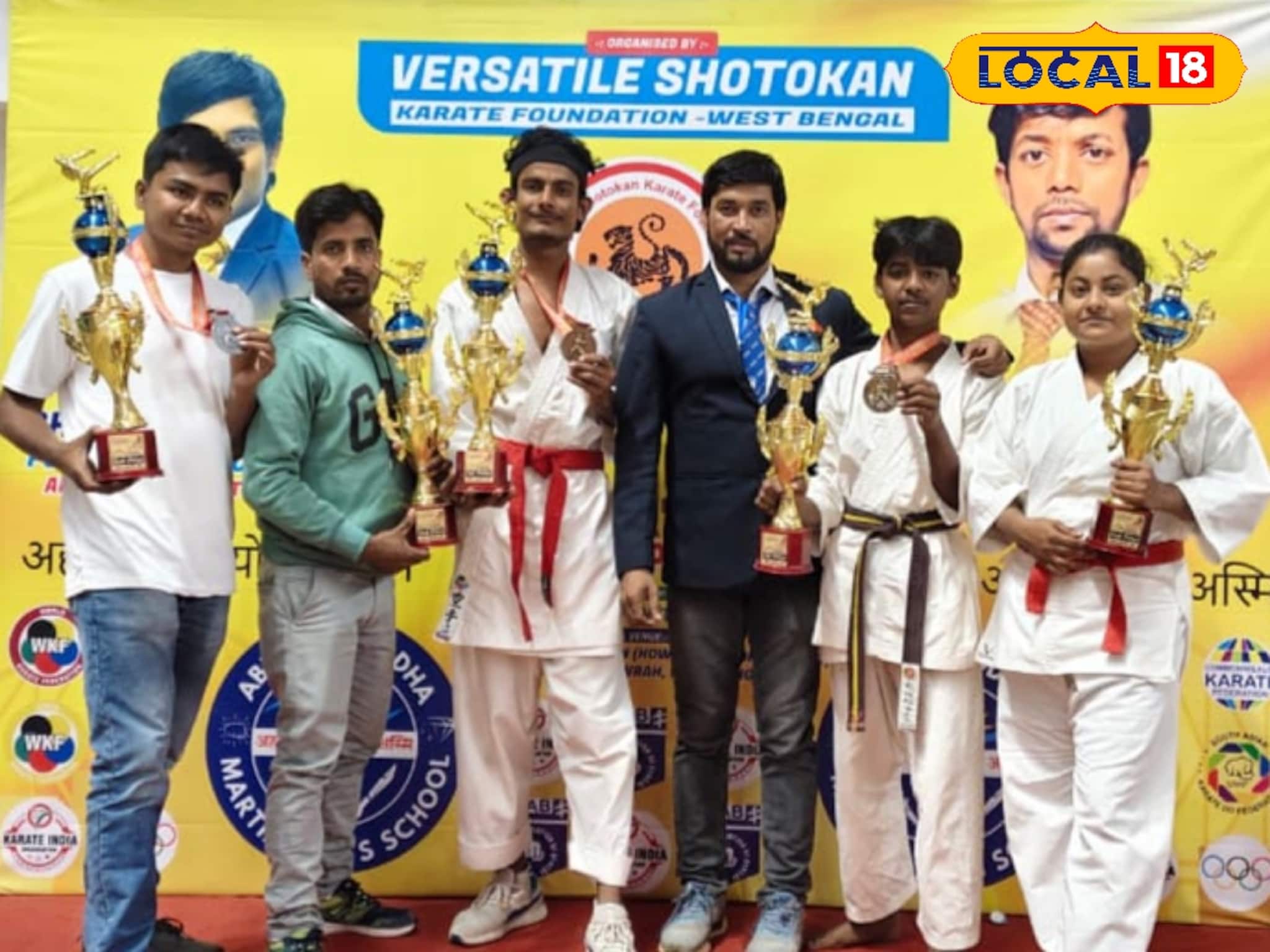 জাতীয়স্তরের ক্যারাটে প্রতিযোগিতায় একসঙ্গে ৫ পড়ুয়ার ঝুলিতে পুরস্কার!খুশিতে ডগমগ মুর্শিদাবাদ