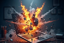 Laptop Tips: ল্যাপটপ বন্ধ করার পর কখনও এই কাজ করবেন না! একটি ভুল বিস্ফোরণের কারণ হতে পারে