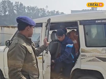 পুলিশের জালে ধৃতরা পুলিশের জালে ধৃতরা