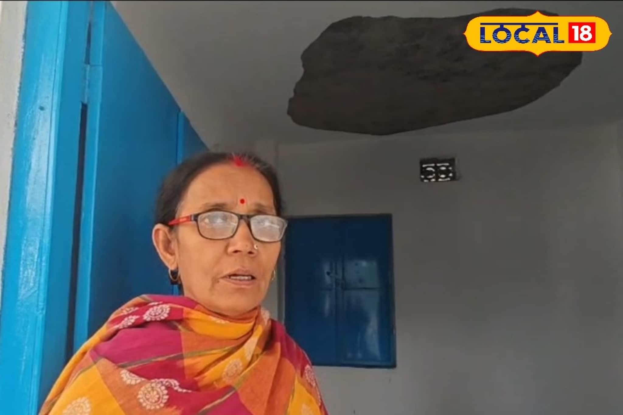 ভেঙে পড়ল সদ্য নির্মিত মিড ডে মিলের ঘরের ছাদের একাংশ! অল্পের জন্য রক্ষা