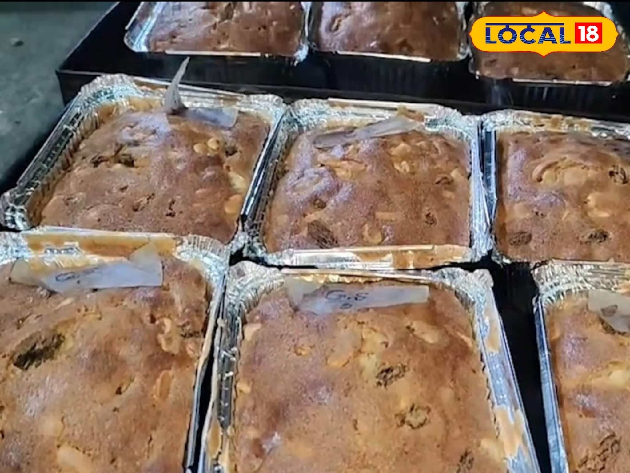 ফ্লেভারের ছড়াছড়ি, কিন্তু এবছর বড়দিনে সেরা 'এই' দুই কেক! আপনিও এনেছেন কিনা দেখুন