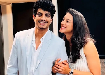 বিয়ে ভেঙেই দিলেন স্মৃতি মান্ধনা, জানালেন জীবনে এগিয়ে যাওয়ার কথা বিয়ে ভেঙেই দিলেন স্মৃতি মান্ধনা, জানালেন জীবনে এগিয়ে যাওয়ার কথা