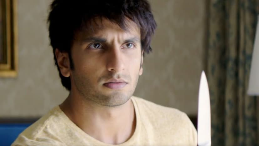 খুবই স্বচ্ছ্বলভাবে লালন-পালন করা সত্ত্বেও, রণবীর সিং সবসময় অভিনেতা হওয়ার স্বপ্ন দেখতেন। বিদেশে পড়াশোনা করলেও, সিনেমায় পা রাখার আশা নিয়ে ভারতে ফিরে আসেন, তিনি জানতেন যে বলিউডেই তাঁকে কিছু করে দেখাতে হবে৷ 