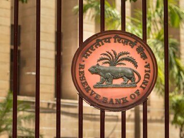 বড় সিদ্ধান্ত RBI-এর,নয়া নিয়ম কার্যকর হবে ১ জুলাই থেকে,জারি সার্কুলারও, জেনে নিন বিস্তারিত