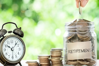 এখন হাতে ২ কোটি টাকা থাকলেও আনন্দিত হবেন না,চিন্তামুক্ত অবসরেরর জন্য মাসে কত টাকার প্রয়োজন