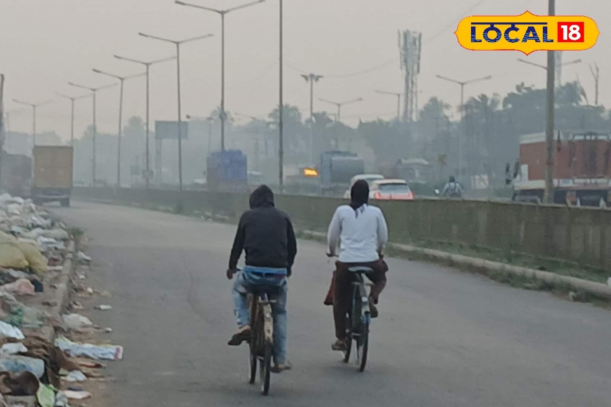 কালো পিচ, ঝাঁ চকচকে রাস্তা, বাঁধানো ফুটপাথ! তবুও হাওড়ার এই রুটে যেতে চান না কেউ কালো পিচ, ঝাঁ চকচকে রাস্তা, বাঁধানো ফুটপাথ! তবুও হাওড়ার এই রুটে যেতে চান না কেউ