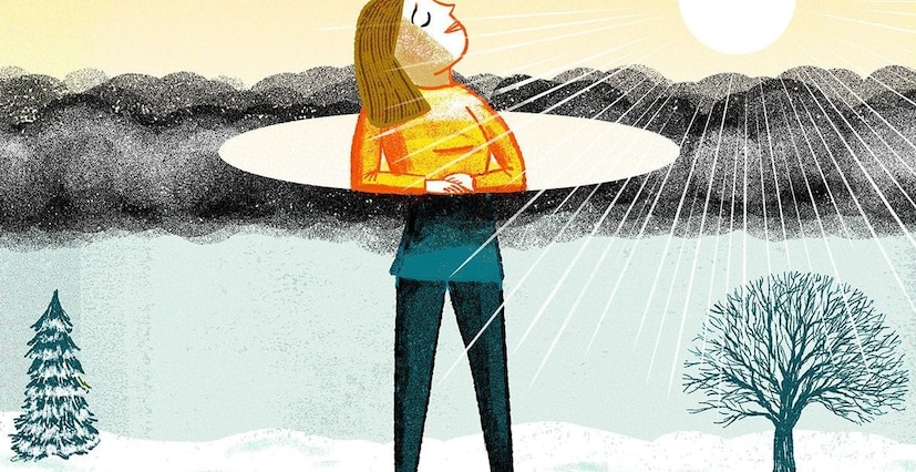 SAD কেবল ঠান্ডা লাগার কারণে অবসাদগ্রস্ত বোধ করা বা শীতের অলসতা নয়। প্রথমে পর্যাপ্ত ঘুম সত্ত্বেও ক্লান্তি, সামাজিকভাবে নিজেকে প্রত্যাহার করা এবং কাজের জন্য স্বাভাবিক উৎসাহ তৈরি না হওয়া ইত্যাদি লক্ষণ দেখা দেয়। কয়েক সপ্তাহ ধরে এটি ব্যাপক বিষণ্ণতা, বর্ধিত বিরক্তি, ক্ষুধা পরিবর্তন (প্রায়শই কার্বোহাইড্রেটের আকাঙ্ক্ষা), হাইপারসোমনিয়া এবং কিছুতেই আনন্দ না পাওয়ার দিকে চলে যেতে পারে। (photo collected)