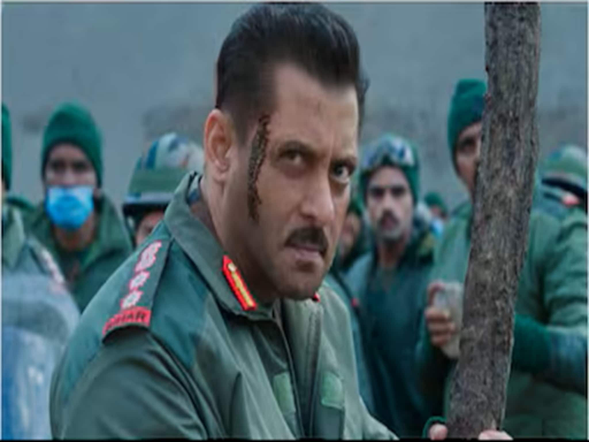 এবার বড় পর্দায় গালওয়ানের রক্তক্ষয়ী সংঘর্ষ! মুক্তি পেল টিজার, জন্মদিনে ভক্তদের উপহার