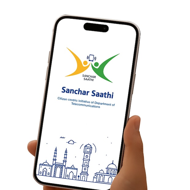 এই পদক্ষেপের ফলে প্রাথমিকভাবে বাধ্যতামূলক শব্দটি নিয়ে বিতর্ক শুরু হয়েছিল। তবে, সরকার এই দাবি প্রত্যাখ্যান করেছে। সরকারের দৃষ্টিভঙ্গি হল এই অ্যাপটি নিরাপত্তা বৃদ্ধি করে এবং জালিয়াতি কমাতে সাহায্য করে।