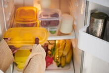 ফ্রিজ থেকে জোরে জোরে 'শব্দ' হচ্ছে...? এক্ষুনি করুন ছোট্ট 'চেকিং', মেকানিক 'কল' দিতে লাগবে  না, তুড়িতে সারিয়ে ফেলুন, শিখুন 'কায়দা'!