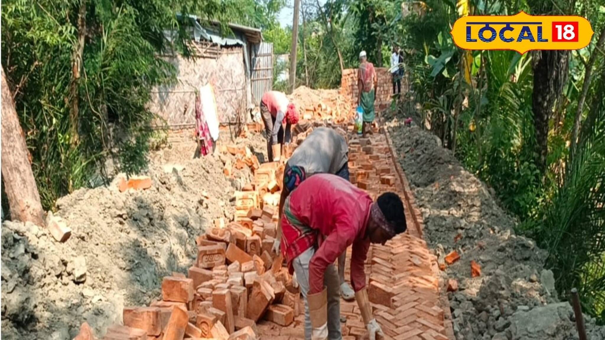 স্বাধীনতার পর প্রথম পাকা রাস্তা হচ্ছে গ্রামে, উচ্ছ্বাসে ফেটে পড়লেন স্থানীয়রা