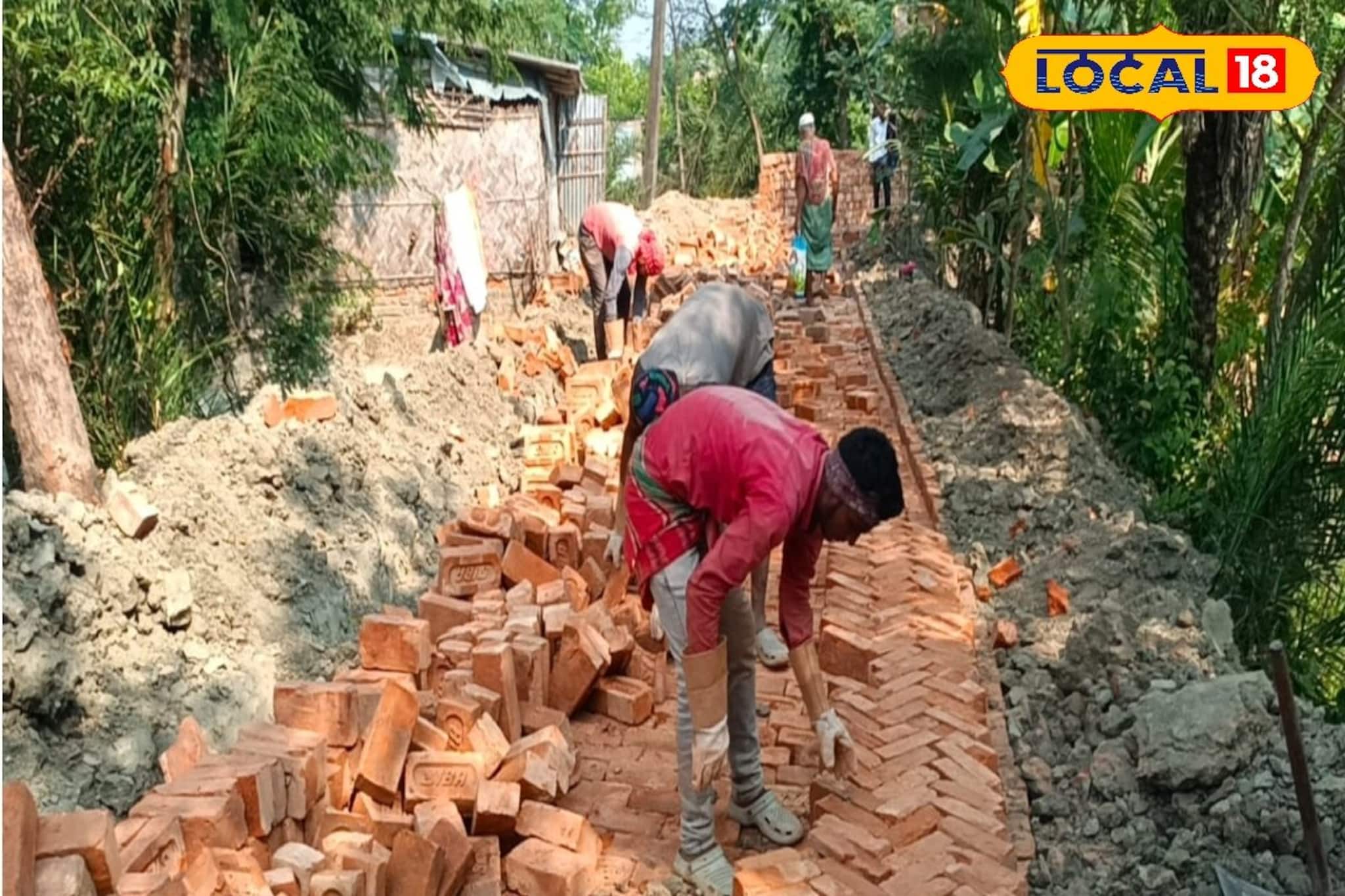 স্বাধীনতার পর প্রথম পাকা রাস্তা হচ্ছে গ্রামে, উচ্ছ্বাসে ফেটে পড়লেন স্থানীয়রা