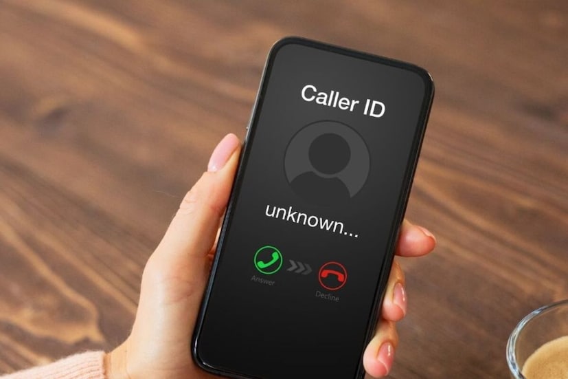 ট্রাইয়ের অফিসিয়াল ফর্ম্যাট নিম্নরূপ: কলের জন্য: ‘The UCC, , <DD/MM/YY>’ ১৯০৯ নম্বরে পাঠাতে হবে। উদাহরণ: ‘The UCC, ৯৮৭৬৫৪৩২১০, ৩০/১১/২৫’