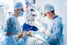 পাঁচ মাসের অন্তঃসত্ত্বা! ঘরের ছাদ ধসে মেরুদণ্ড ভেঙে জীবন-মরণ লড়াই! তারপর? মুর্শিদাবাদ মেডিক্যালের অসাধ্য সাধন