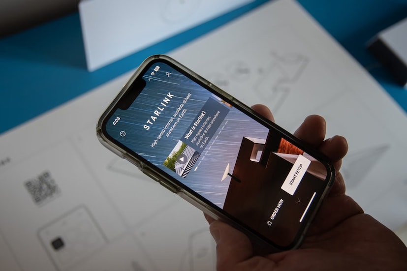 সাম্প্রতিক মাসগুলিতে ভারতে আসন্ন কর্মসূচি চালু হওয়ার লক্ষণগুলি আরও জোরদার হয়েছে। অক্টোবরে স্পেসএক্স তার বিশ্বব্যাপী সম্প্রসারণ কৌশলের অংশ হিসাবে বেঙ্গালুরু-ভিত্তিক চারটি পদ খুলেছে: পেমেন্টস ম্যানেজার, অ্যাকাউন্টিং ম্যানেজার, সিনিয়র ট্রেজারি অ্যানালিস্ট এবং ট্যাক্স ম্যানেজার।