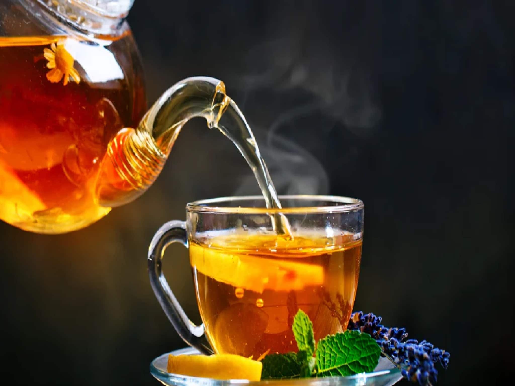 চিনি ছাড়বেন ভাবছেন? এক মাস চায়ে চিনি না খেলে শরীরে কী হয়...! জানলে আর কখনও ভুল করবেন না