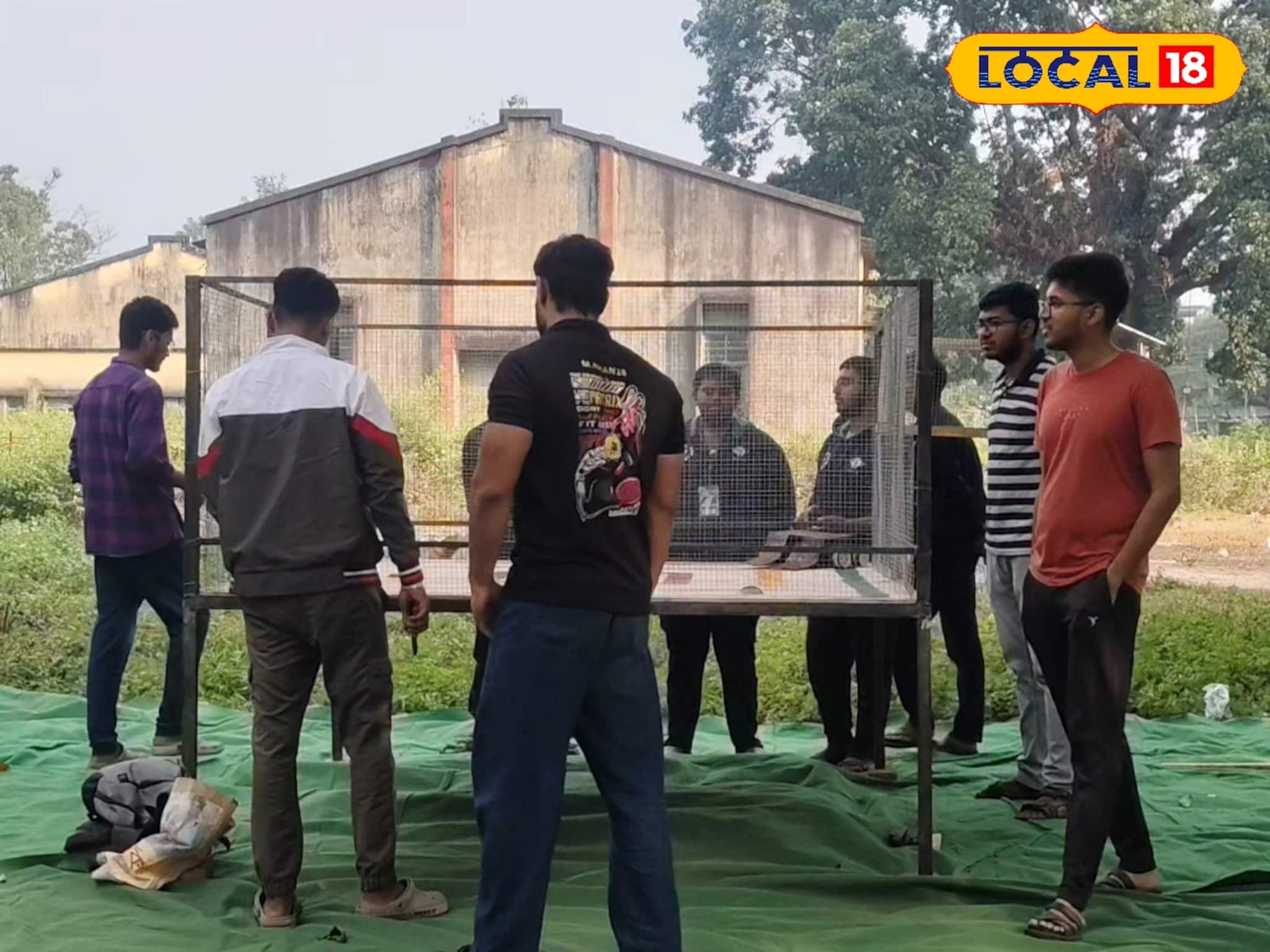 টান-টান উত্তেজনা, জয় মিলতেই উল্লাস! জলপাইগুড়ি ইঞ্জিনিয়ারিং কলেজের টেক ফেস্টে ‘রোবো ওয়ার’