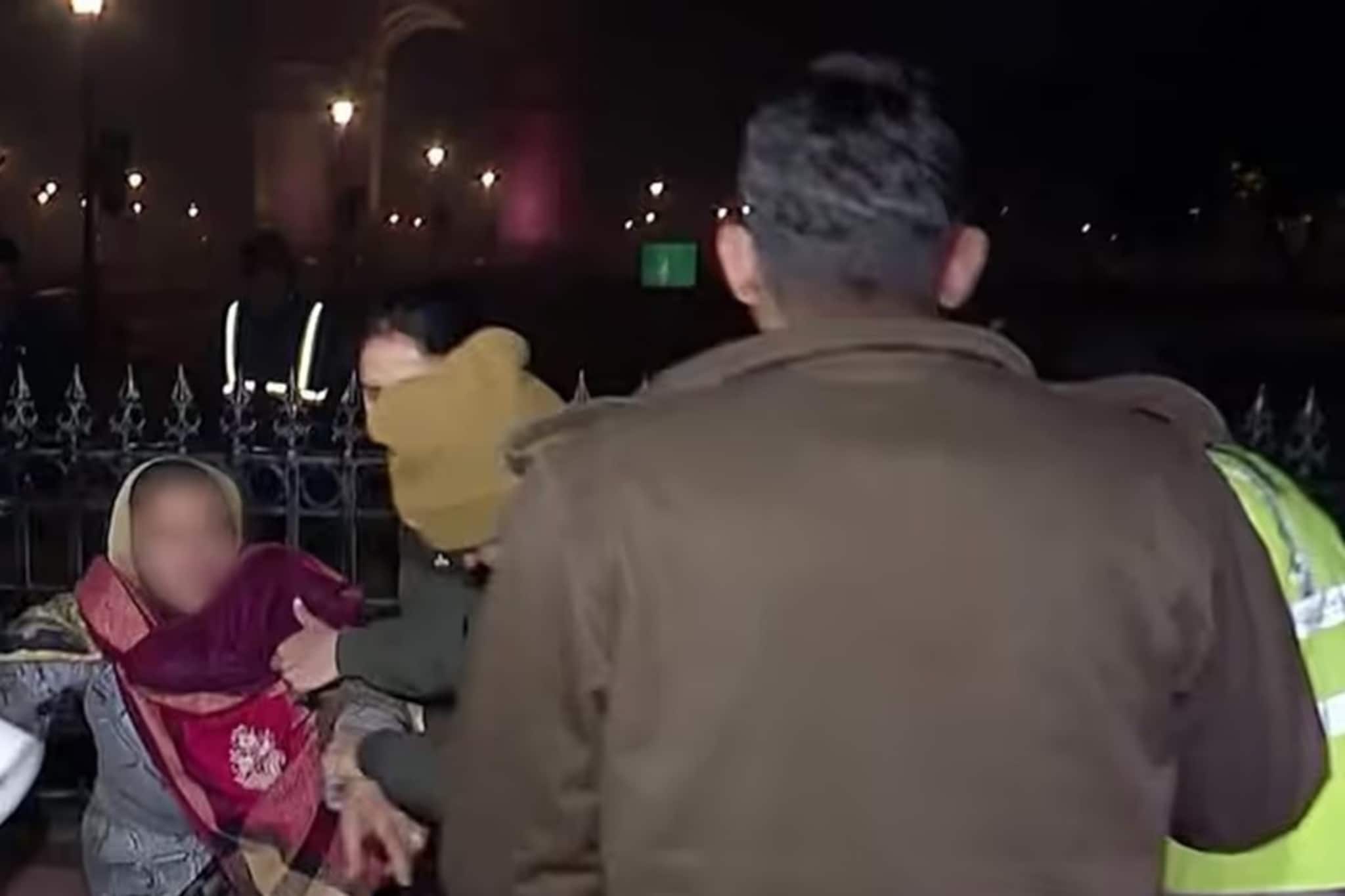 'আমাদের মেরেও ফেলা হতে পারে!' কুলদীপ সেঙ্গারের জামিন হতেই আশঙ্কা নির্যাতিতার মায়ের