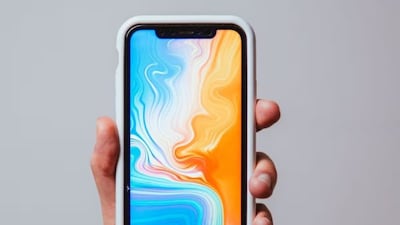 Wallpaper Battery Drain: স্ট্যাটিক নাকি লাইভ! কোন ওয়ালপেপারে দ্রুত ব্যাটারি শেষ হয়, পরিবর্তনের আগে জেনে নিন