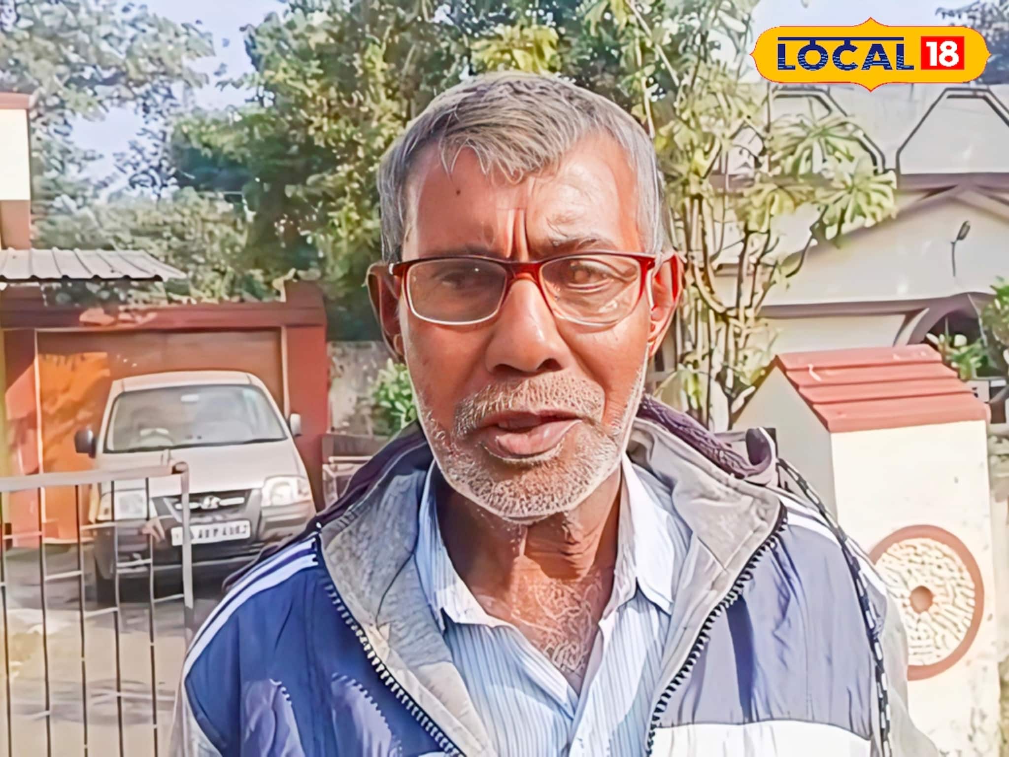 অবসরপ্রাপ্ত সেনা কর্মী আজ শাক বেচেন, সকাল হলেই বেরিয়ে পড়েন সাইকেল নিয়ে অবসরপ্রাপ্ত সেনা কর্মী আজ শাক বেচেন, সকাল হলেই বেরিয়ে পড়েন সাইকেল নিয়ে