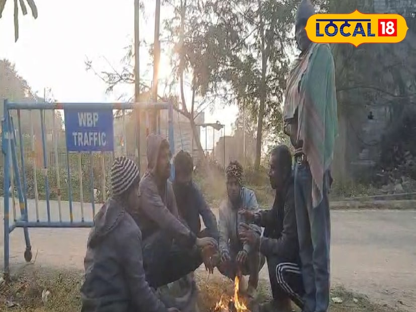 অন্যদিকে সর্বোচ্চ তাপমাত্রার ক্ষেত্রে তেমন কোনও পরিবর্তন না এলেও অনুভূতি কিন্তু শনিবার প্রায় ২ ডিগ্রি বেশি থাকবে। আবহাওয়া দফতরের পূর্বাভাস অনুযায়ী শনিবার সর্বোচ্চ তাপমাত্রা ২৬ ডিগ্রি বা তার কাছাকাছি থাকলেও অনুভূতি হতে পারে ২৮ ডিগ্রির মতো। তবে হুগলিতে আপাতত আবহাওয়া সংক্রান্ত কোনও সতর্কতা জারি করেনি আবহাওয়া দফতর।