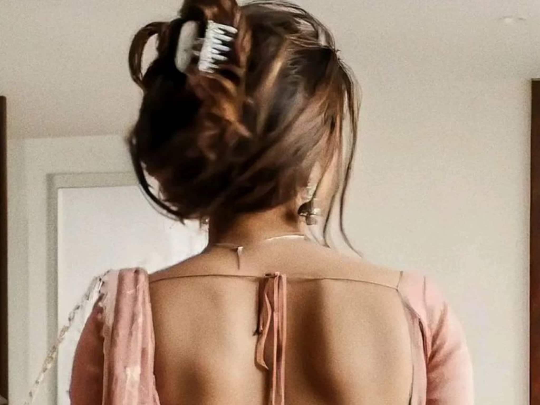 ২৪বছর বয়সে ৩সন্তানের মা,ছেলেমেয়েদের রাখেন না কাছে, সুন্দরী নায়িকার জীবনকাহিনি জানুন