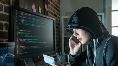 SBI की डीपफेक स्कैम पर चेतावनी: पैसे भेजने में जल्दबाजी न करें!