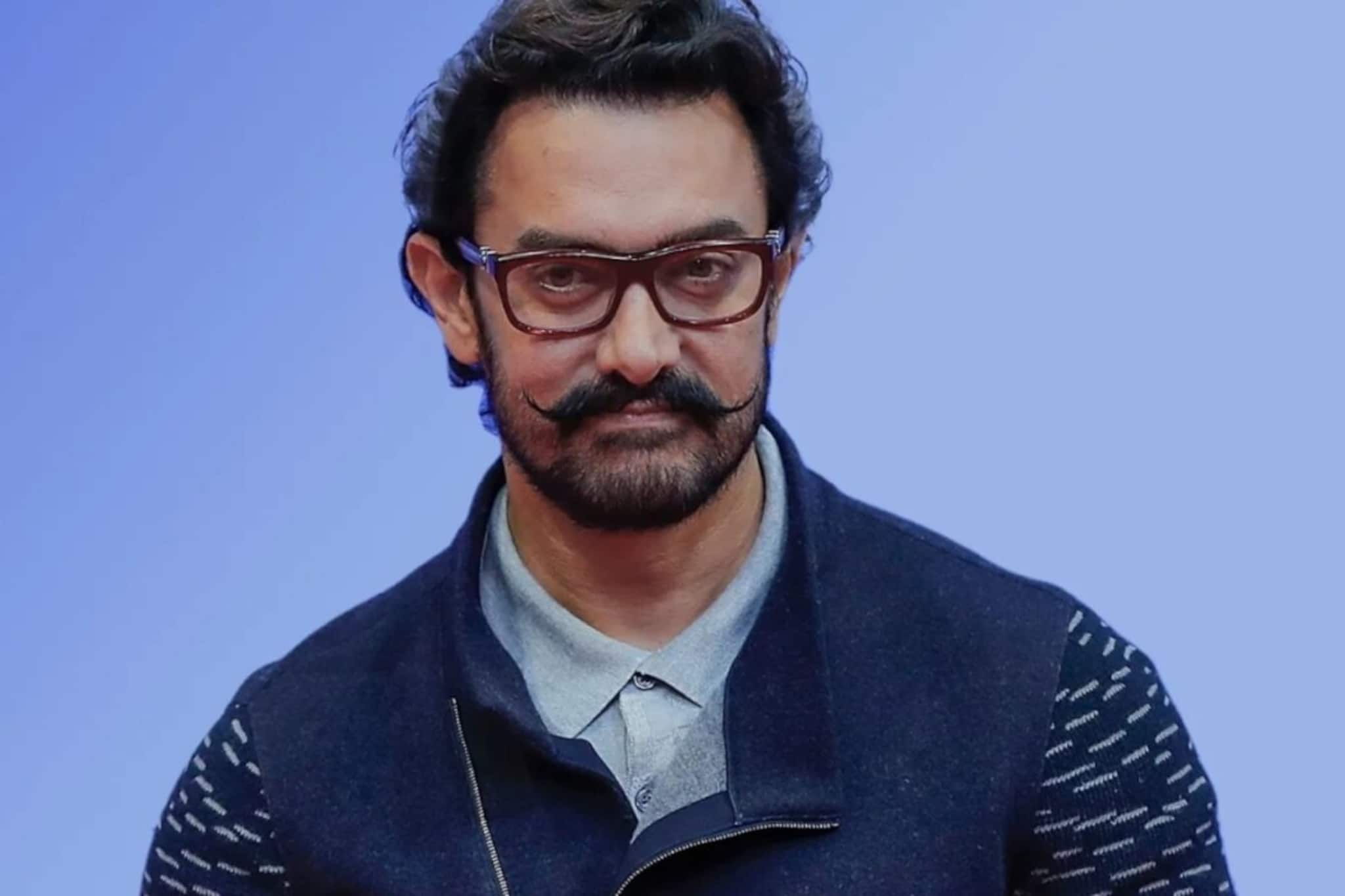 'আমি তো ইতিমধ্যে গৌরীর সঙ্গে বিবাহিত...' প্রেমিকাকে নিয়ে আচমকাই বোমা ফাটালেন আমির খান 'আমি তো ইতিমধ্যে গৌরীর সঙ্গে বিবাহিত...' প্রেমিকাকে নিয়ে আচমকাই বোমা ফাটালেন আমির খান