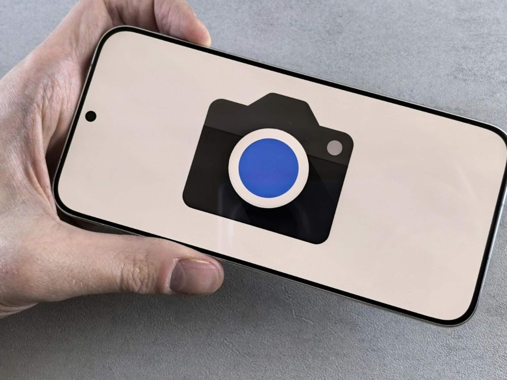 শুধু ফটো তোলাই নয়! আপনার ফোনের ক্যামেরাতেই হতে পারে আরও অনেক কিছু! ৯৯.৯৯% মানুষই জানেন না!