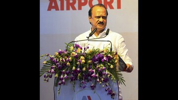 কাকা শরদের ছায়া থেকে বেরিয়েছিলেন... হয়ে উঠেছিলেন ‘দাদা’! কেমন ছিল পওয়ারের রাজনৈতিক জীবন কাকা শরদের ছায়া থেকে বেরিয়েছিলেন... হয়ে উঠেছিলেন ‘দাদা’! কেমন ছিল পওয়ারের রাজনৈতিক জীবন