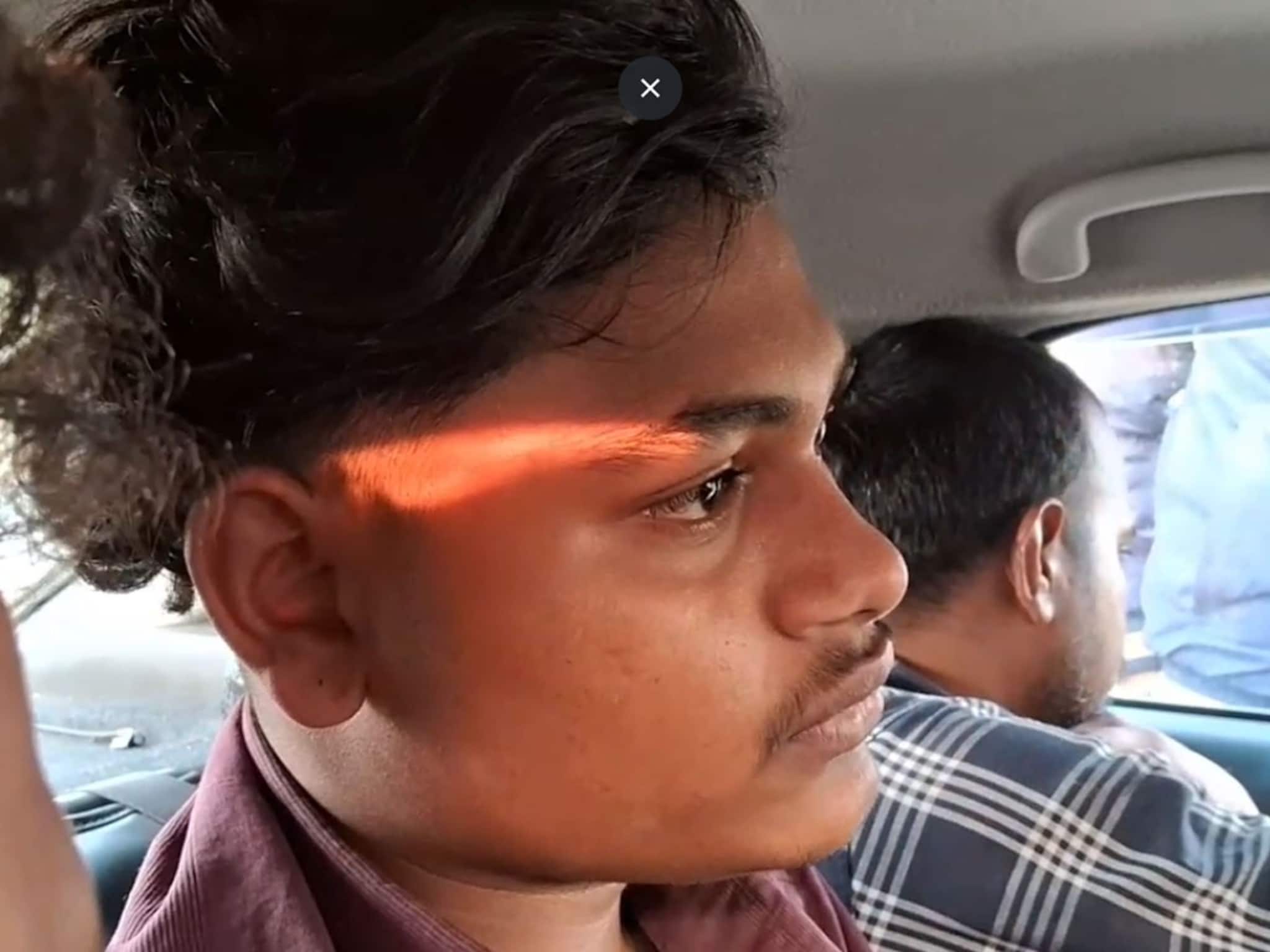 দিদিমা গ্রেফতার হয়েছিলেন ১৮ দিন আগে, দেখা করতে এসে এবার গ্রেফতার নাতিও! দিদিমা গ্রেফতার হয়েছিলেন ১৮ দিন আগে, দেখা করতে এসে এবার গ্রেফতার নাতিও!