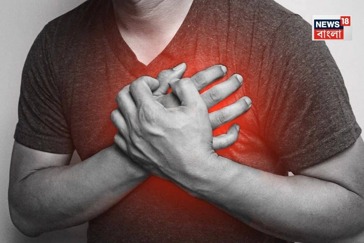 হার্ট অ্যাটাকের ৮ প্রাথমিক লক্ষণ কয়েক সপ্তাহ আগেই দেখা দিতে পারে ! সতর্ক হন এখনই