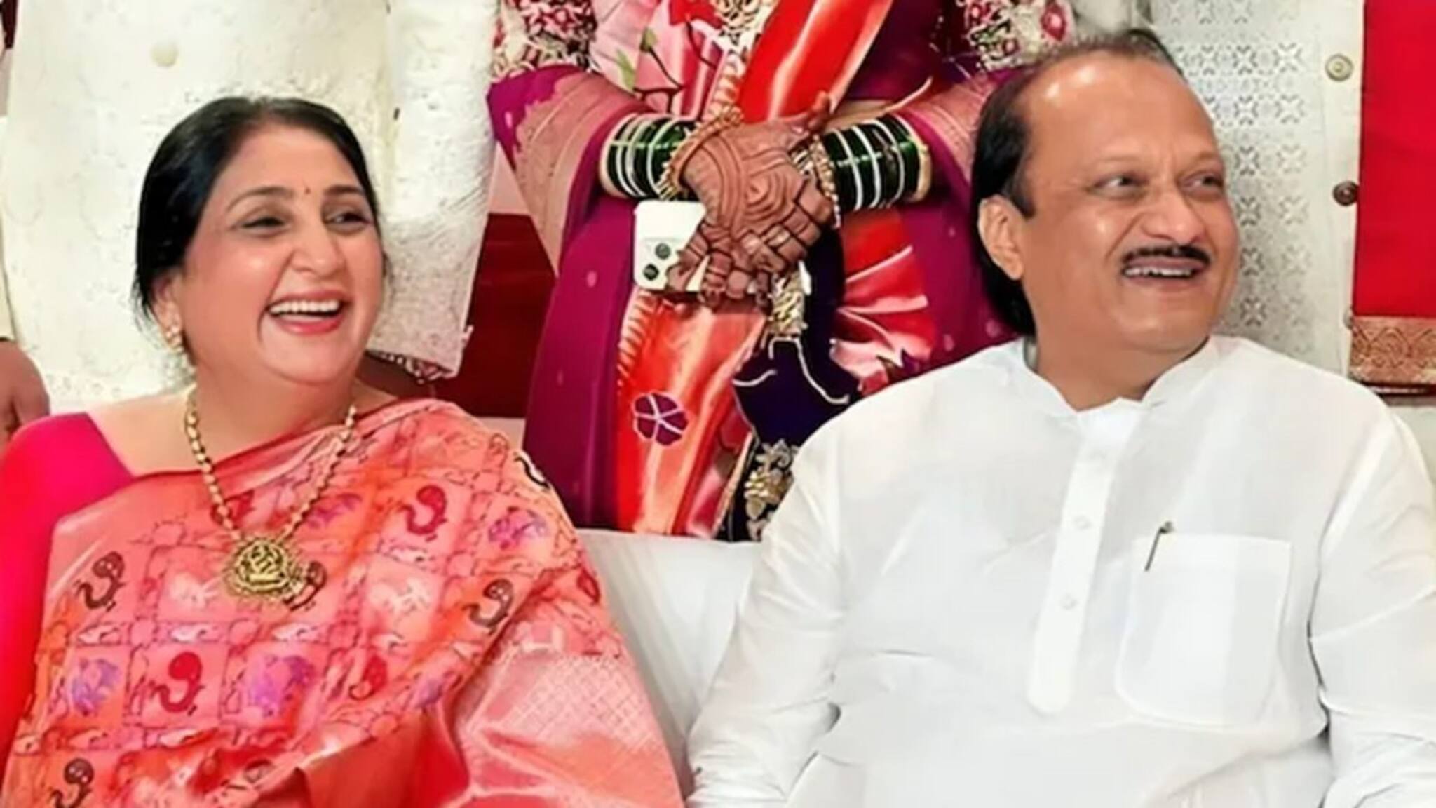 যখন অজিত পওয়ারের বিমান দুর্ঘটনায় পড়ে, তখন তাঁর স্ত্রী এবং পরিবার কোথায় ছিল? কেন মৃত্যুর খবর গোপন করা হয়েছিল?