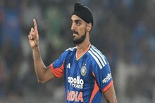 Arshdeep Singh's Five Wicket: প্রথমবার পাঁচ উইকেটই নয়, পাওয়ার প্লে-র কিং হলেন অর্শদীপ, তৈরি হল ইতিহাস
