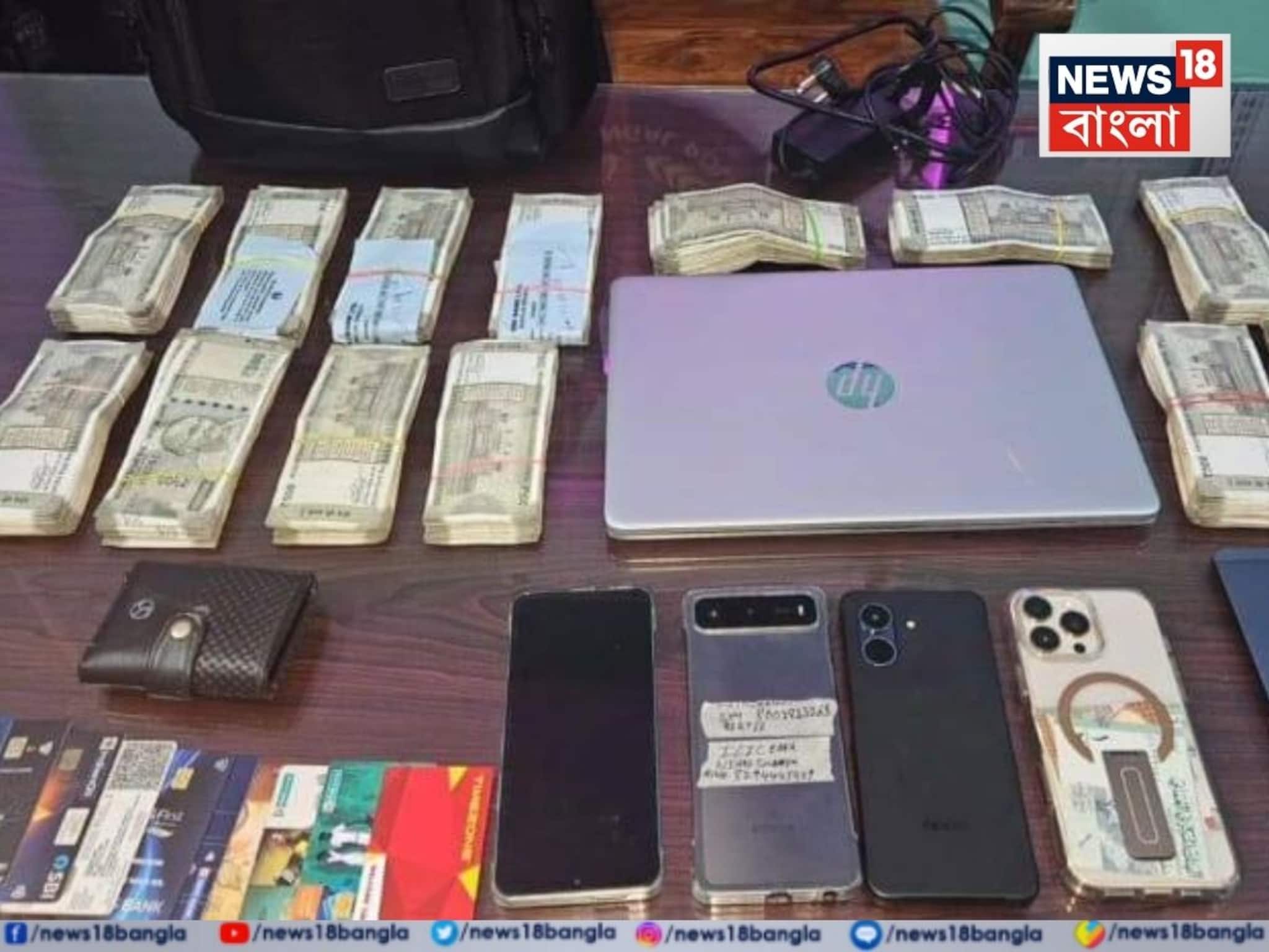 রাস্তায় পুলিশ দেখেই রাস্তায় নেমে অন্ধকার মাঠে ছুটল...গাড়ির কাছে পৌঁছতেই চক্ষু চড়কগাছ