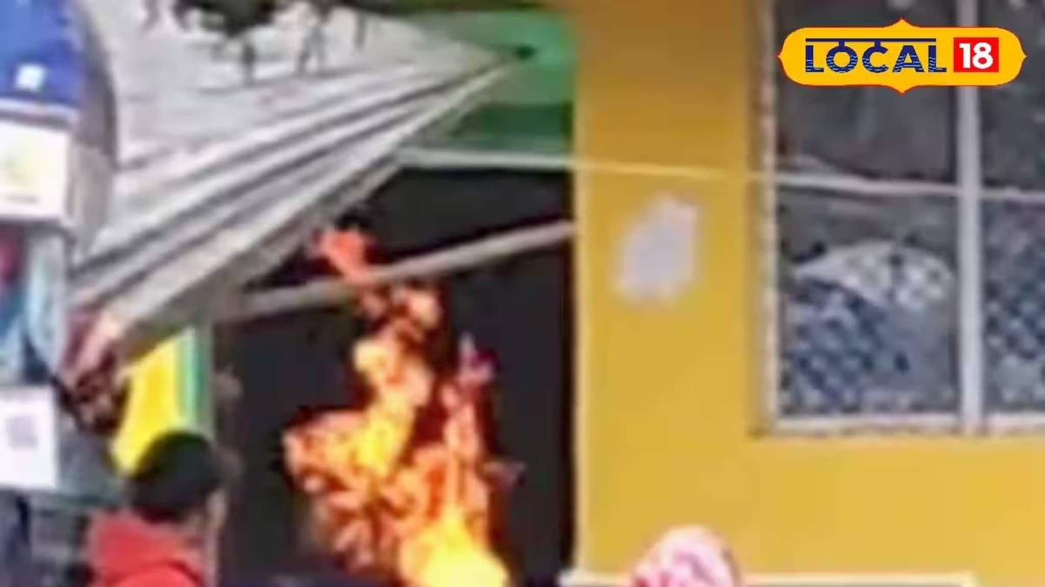 পর্যটকে ঠাসা মুকুটমণিপুরে অগ্নিকাণ্ড! কংসাবতী তীরে আগুনে কাঁপল পর্যটনকেন্দ্র