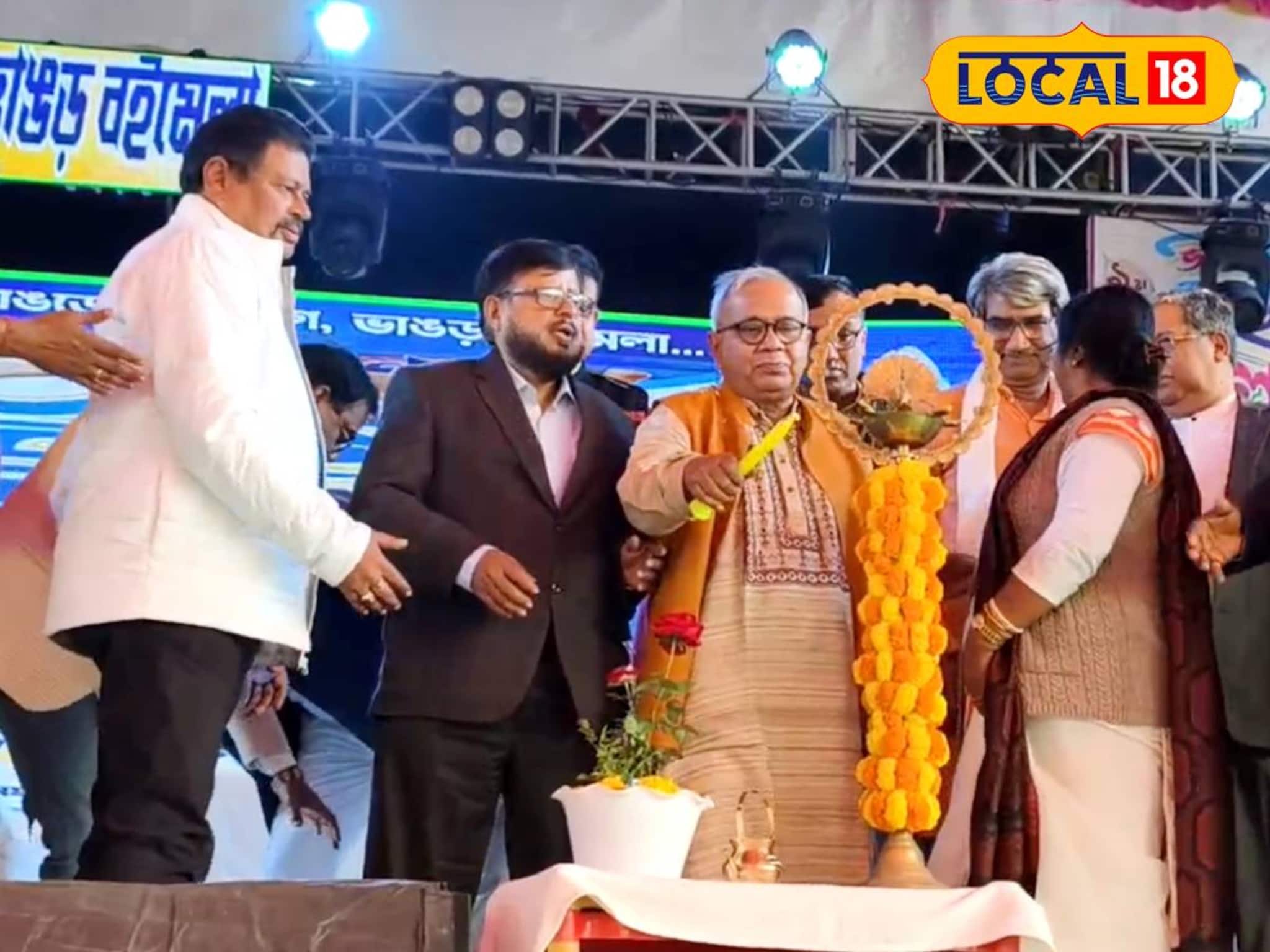 হরেক বই, দেদার খানাপিনা থেকে বিজ্ঞান প্রদর্শনী! নানা চমক নিয়ে শুরু হয়ে গেল ভাঙড় বইমেলা