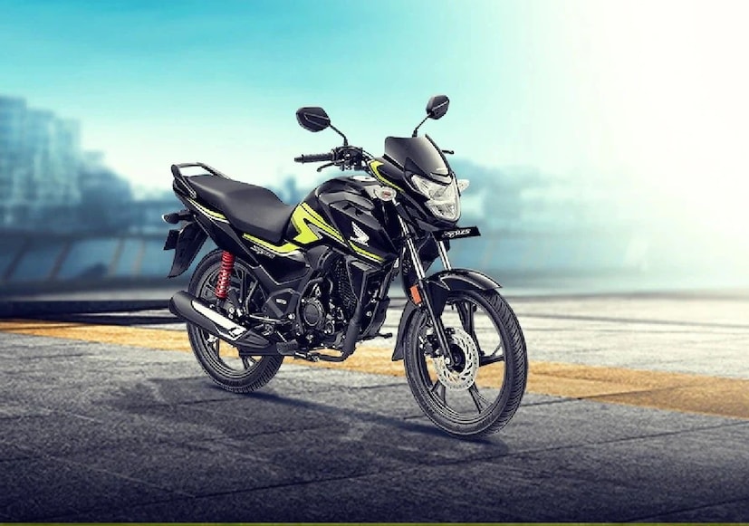 আউশগ্রাম, পূর্ব বর্ধমান, বনোয়ারীলাল চৌধুরী: পূর্ব বর্ধমান জেলায় এমন এক জায়গা রয়েছে, যা একবার গেলে বারবার টানবে বাইকপ্রেমীদের। যারা বাইক হাতে পেলেই অজানার পথে ছুটে যেতে ভালোবাসেন, কিংবা ছুটি পেলেই একটু নির্জনতা খুঁজে বেড়ান, তাঁদের জন্য এই জায়গা হতে পারে একেবারে আদর্শ ঠিকানা। আউশগ্রাম, পূর্ব বর্ধমান, বনোয়ারীলাল চৌধুরী: পূর্ব বর্ধমান জেলায় এমন এক জায়গা রয়েছে, যা একবার গেলে বারবার টানবে বাইকপ্রেমীদের। যারা বাইক হাতে পেলেই অজানার পথে ছুটে যেতে ভালোবাসেন, কিংবা ছুটি পেলেই একটু নির্জনতা খুঁজে বেড়ান, তাঁদের জন্য এই জায়গা হতে পারে একেবারে আদর্শ ঠিকানা।