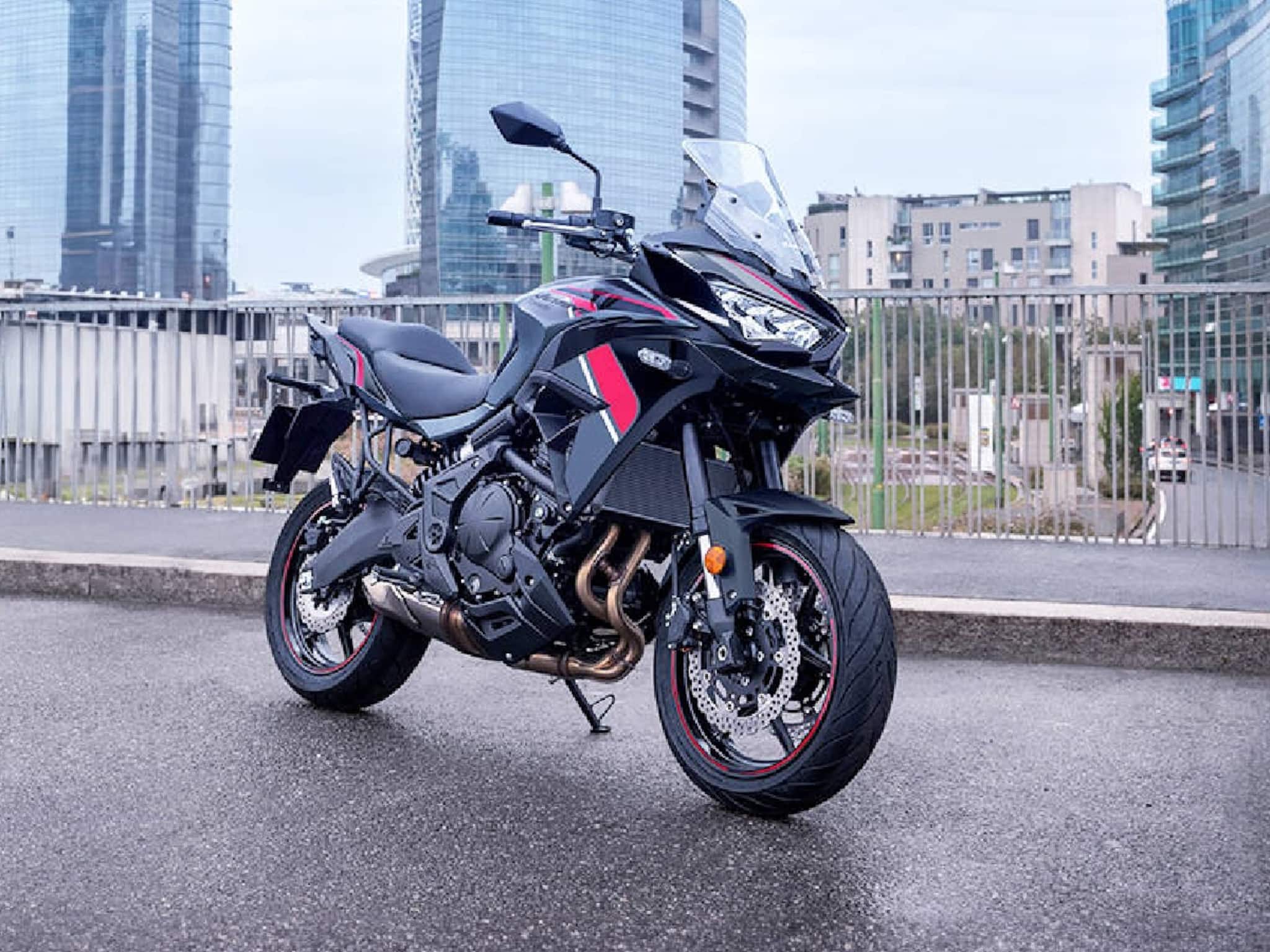 অপেক্ষার পালা শেষ; ভারতে লঞ্চ হল 2026 Kawasaki Versys 650 অপেক্ষার পালা শেষ; ভারতে লঞ্চ হল 2026 Kawasaki Versys 650