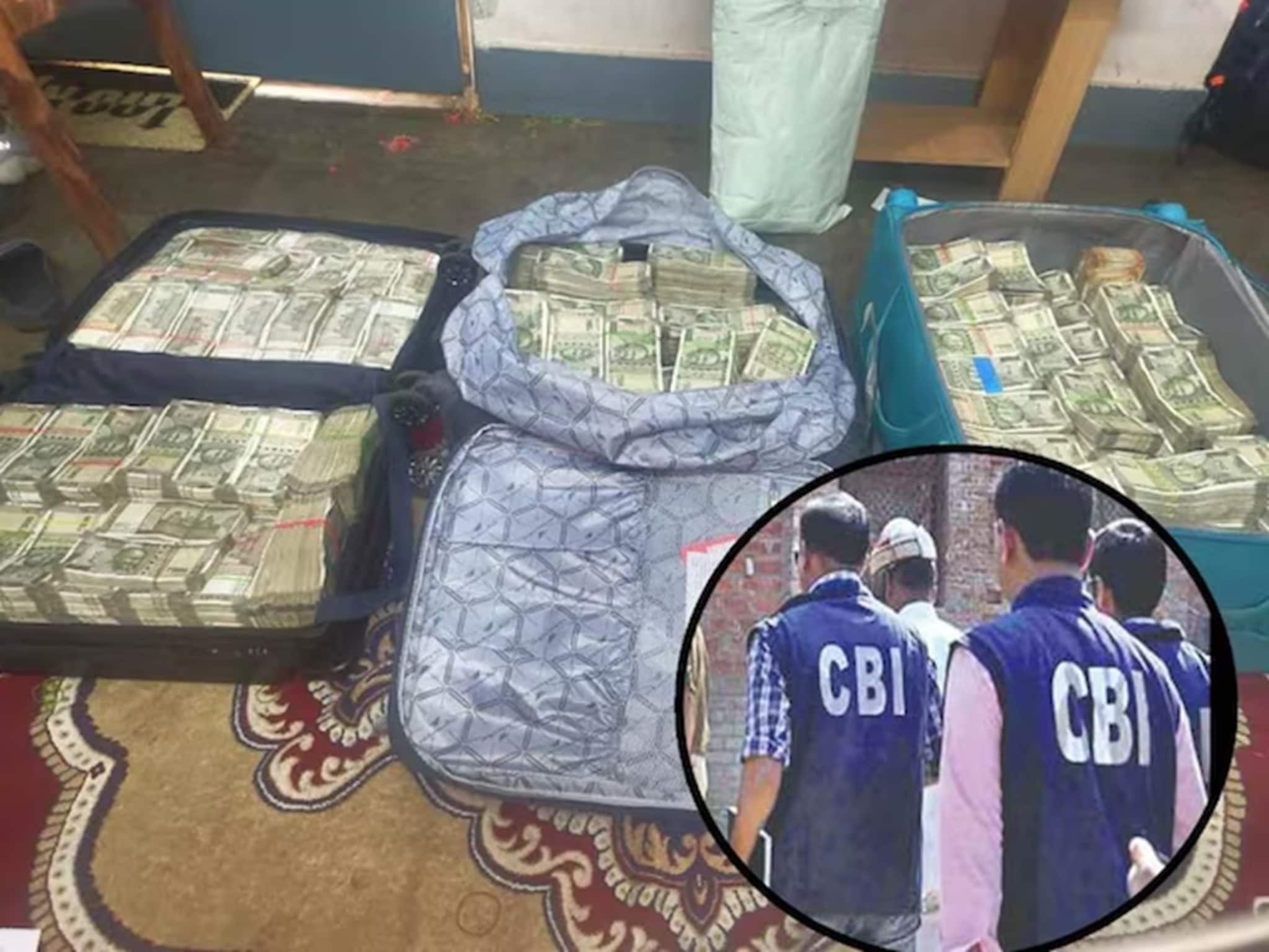 বেঙ্গালুরুতে CPRI জয়েন্ট ডিরেক্টরের বাড়িতে তল্লাশি চালিয়ে ৩ স্যুটকেস ভর্তি টাকা উদ্ধার !