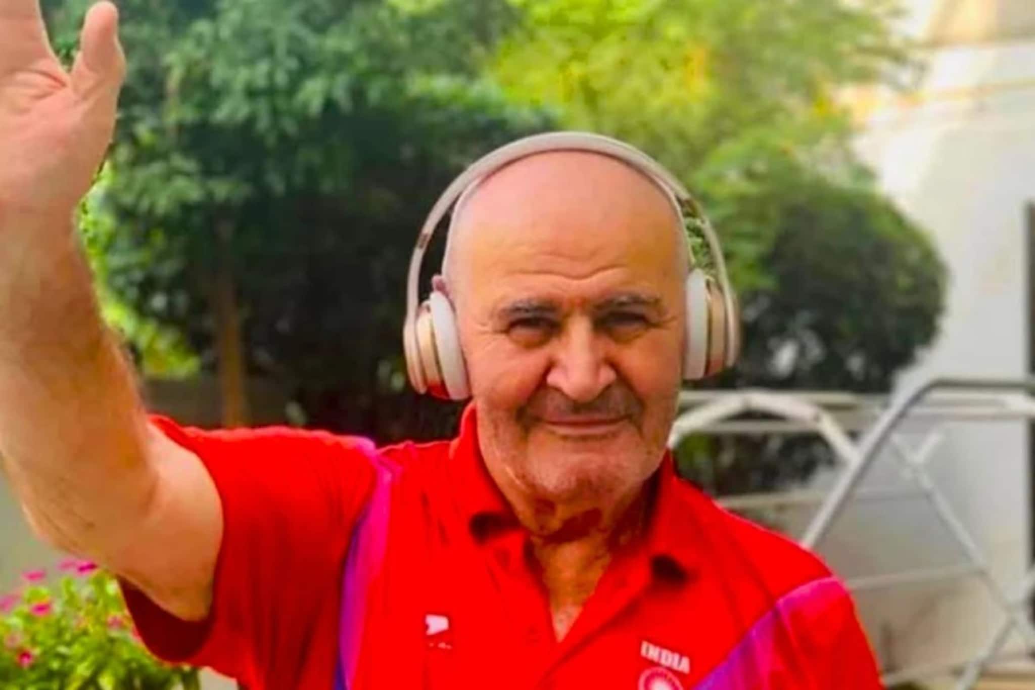 তিনি ভারতীয় নন, তবুও পাচ্ছেন পদ্মশ্রী পুরস্কার! ভারতের জন্য যা করেছেন এই কিংবদন্তি কোচ... তিনি ভারতীয় নন, তবুও পাচ্ছেন পদ্মশ্রী পুরস্কার! ভারতের জন্য যা করেছেন এই কিংবদন্তি কোচ...