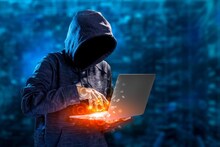 Cyber Fraud: সদ্য প্রাক্তন কলকাতার পুলিশ কমিশনারের ছেলে সাইবার প্রতারণার শিকার! যে ভাবে টাকা খোয়ালেন পীযূষ, খুব সাবধান!