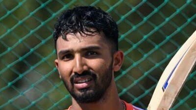 Devdutt Padikkal's 'Bradmanesque' Form Stuns Vijay Hazare Trophy with 7 Centuries