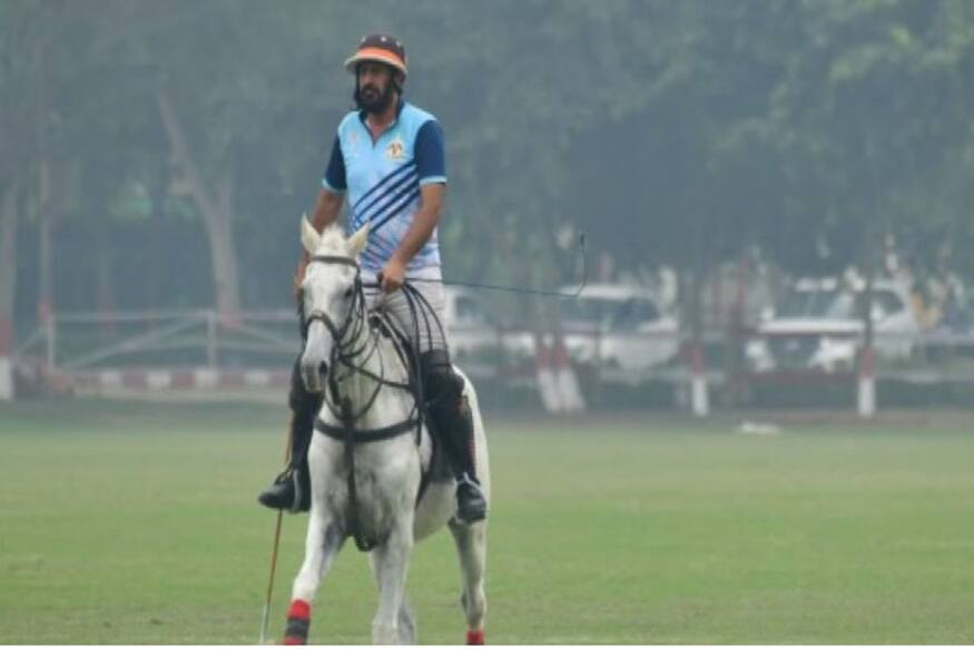 ইকুয়েস্ট্রিয়ান দলের কোচ হয়েছেন তারসেম সিং ওয়ারাইচকে মনোনীত করা হয়েছে।